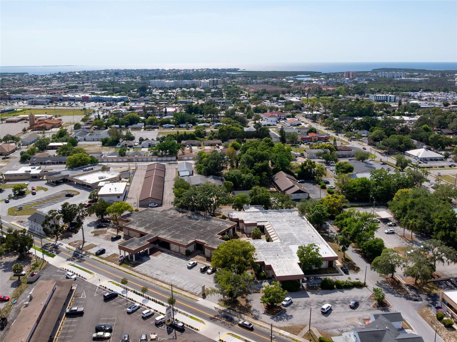 RICHEY MEDICAL PLAZA A PROF CONDO - Commercial Lease