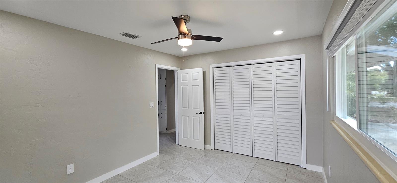 MEADOW LAWN 5TH ADD - Residential