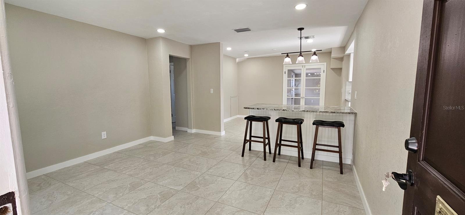 MEADOW LAWN 5TH ADD - Residential