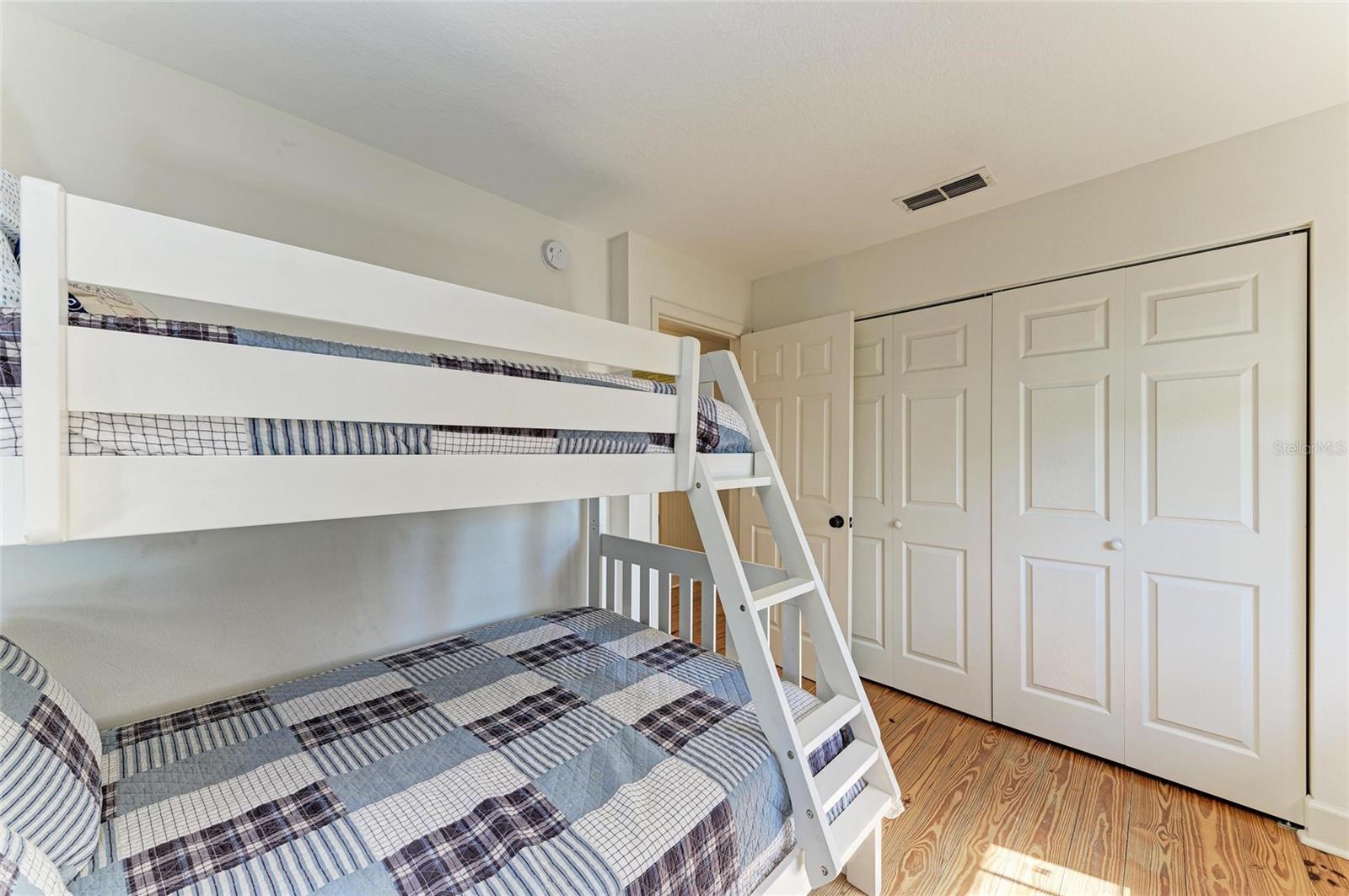 ILEXHURST - Residential