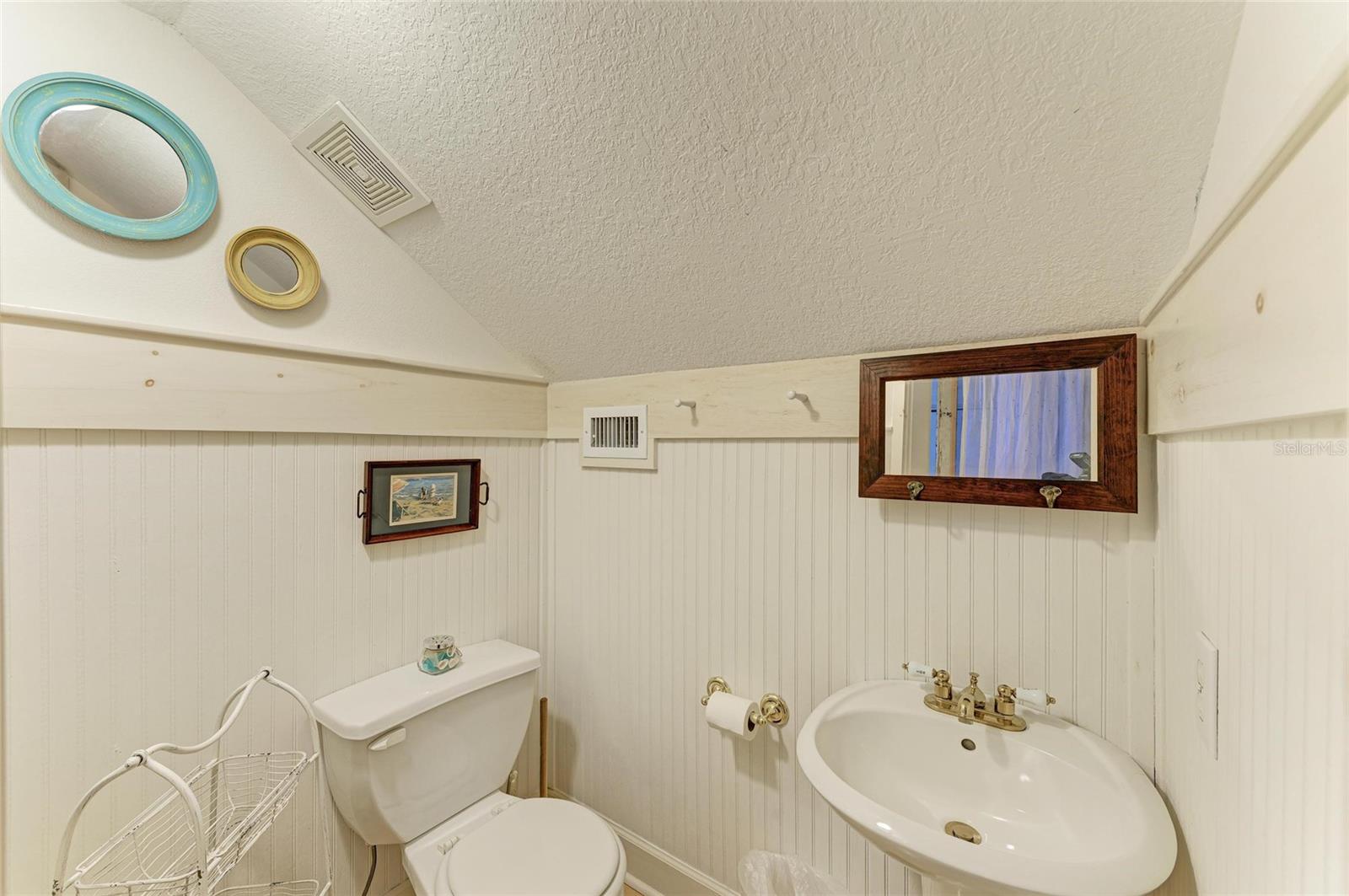 ILEXHURST - Residential