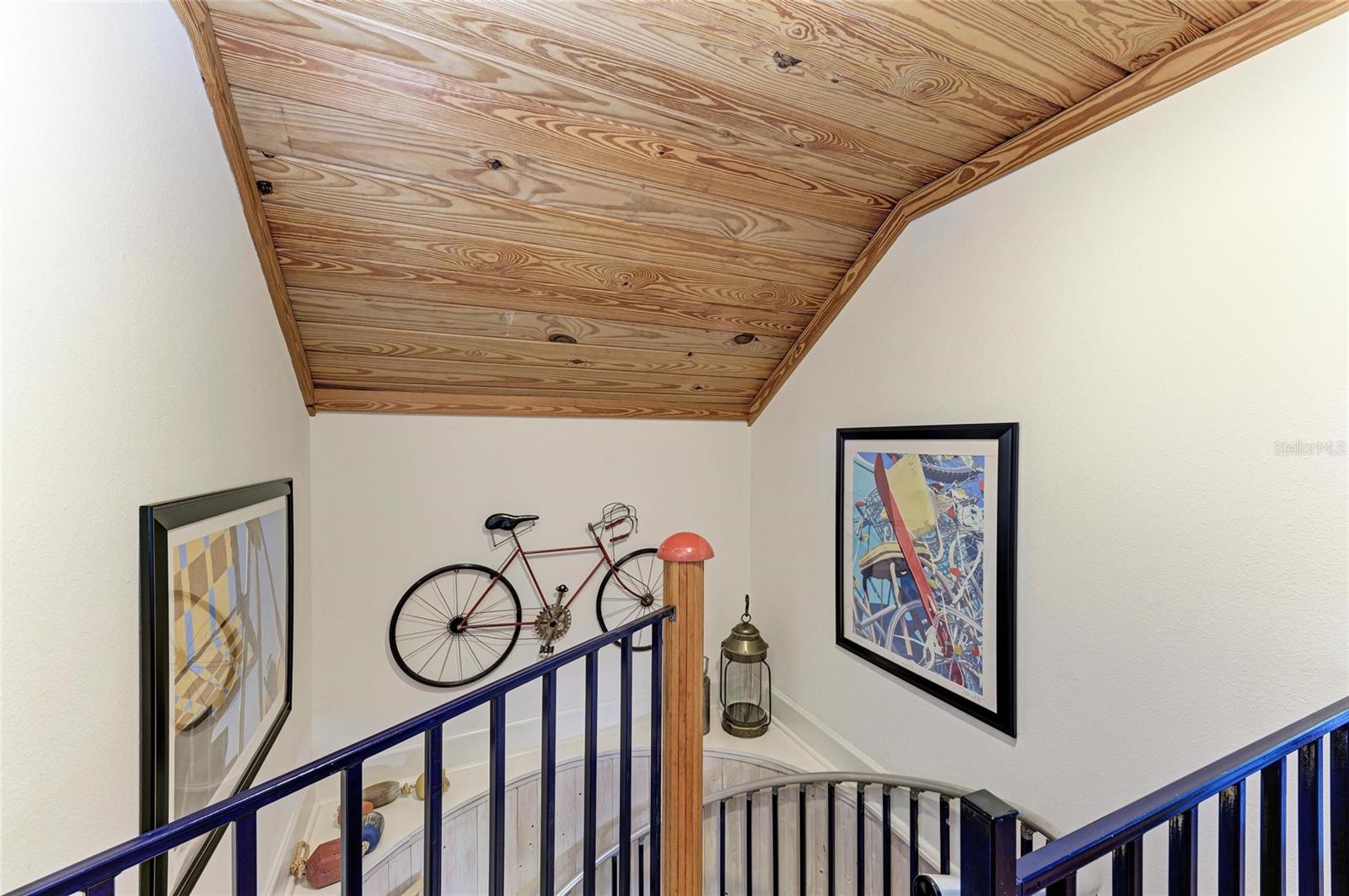 ILEXHURST - Residential