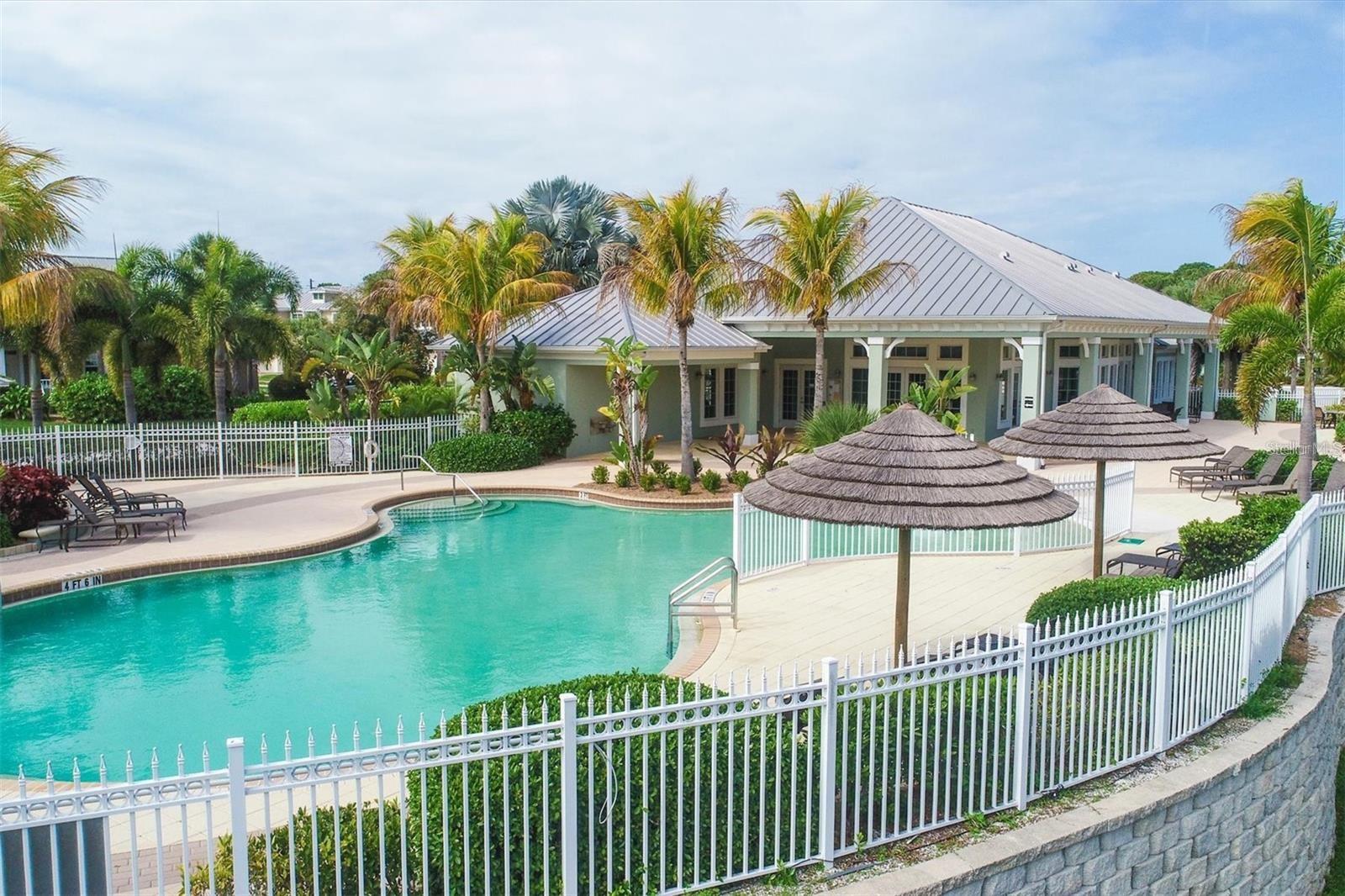 HAMMOCKS-VILLAS PH 01 - Residential