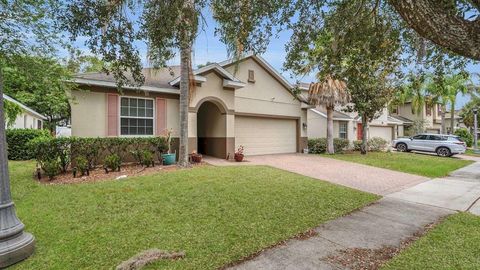 Photo of 680 Preakness Cir, Deland, FL 32724 (MLS # V4942612)