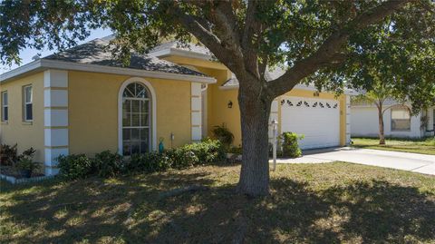 A home in ELLENTON