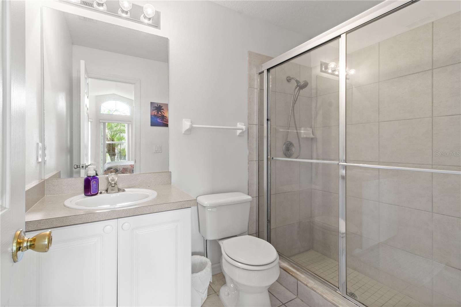 WESTBURY - Residential