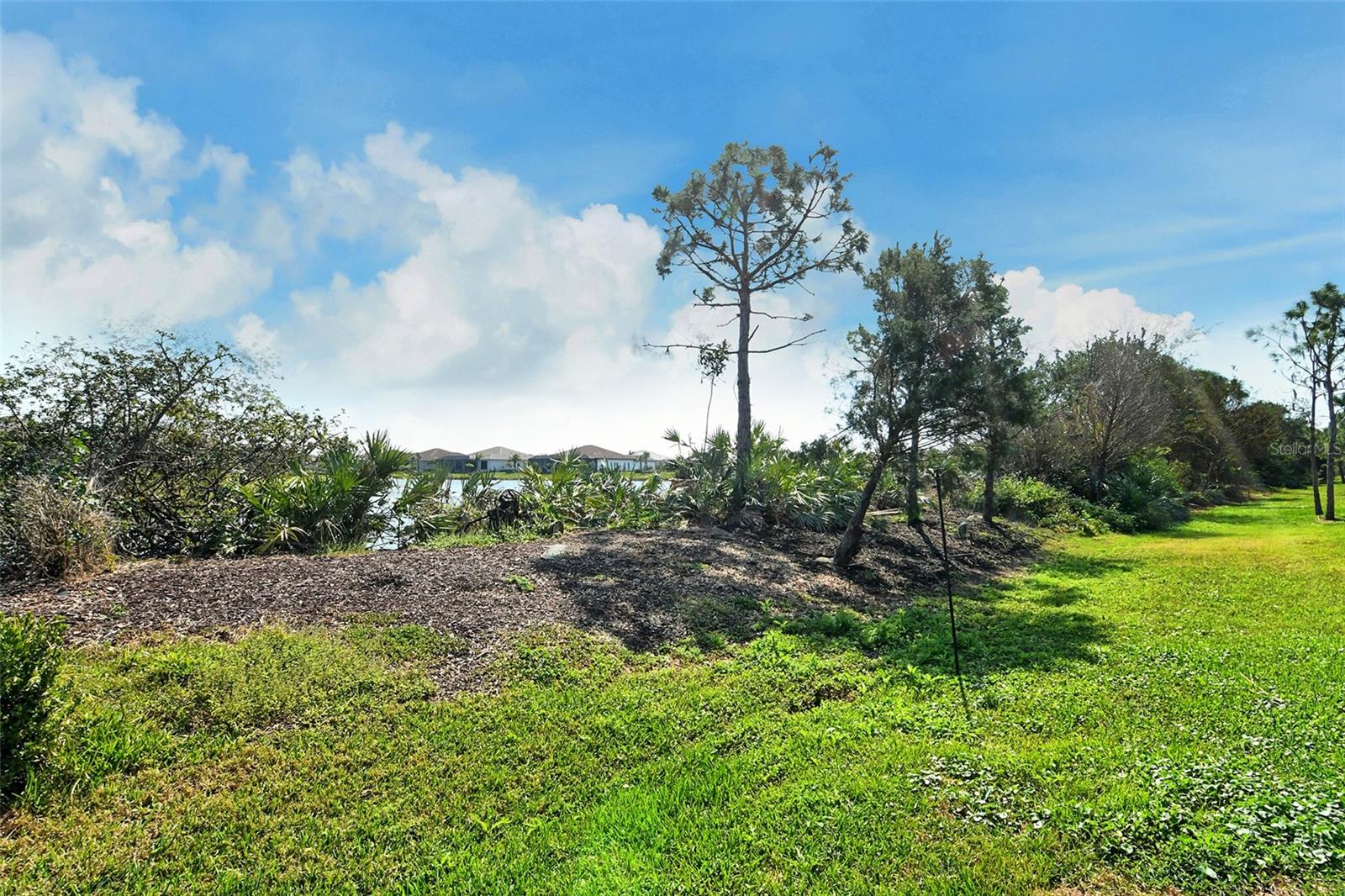 ARTISTRY PH IA - Residential Lease