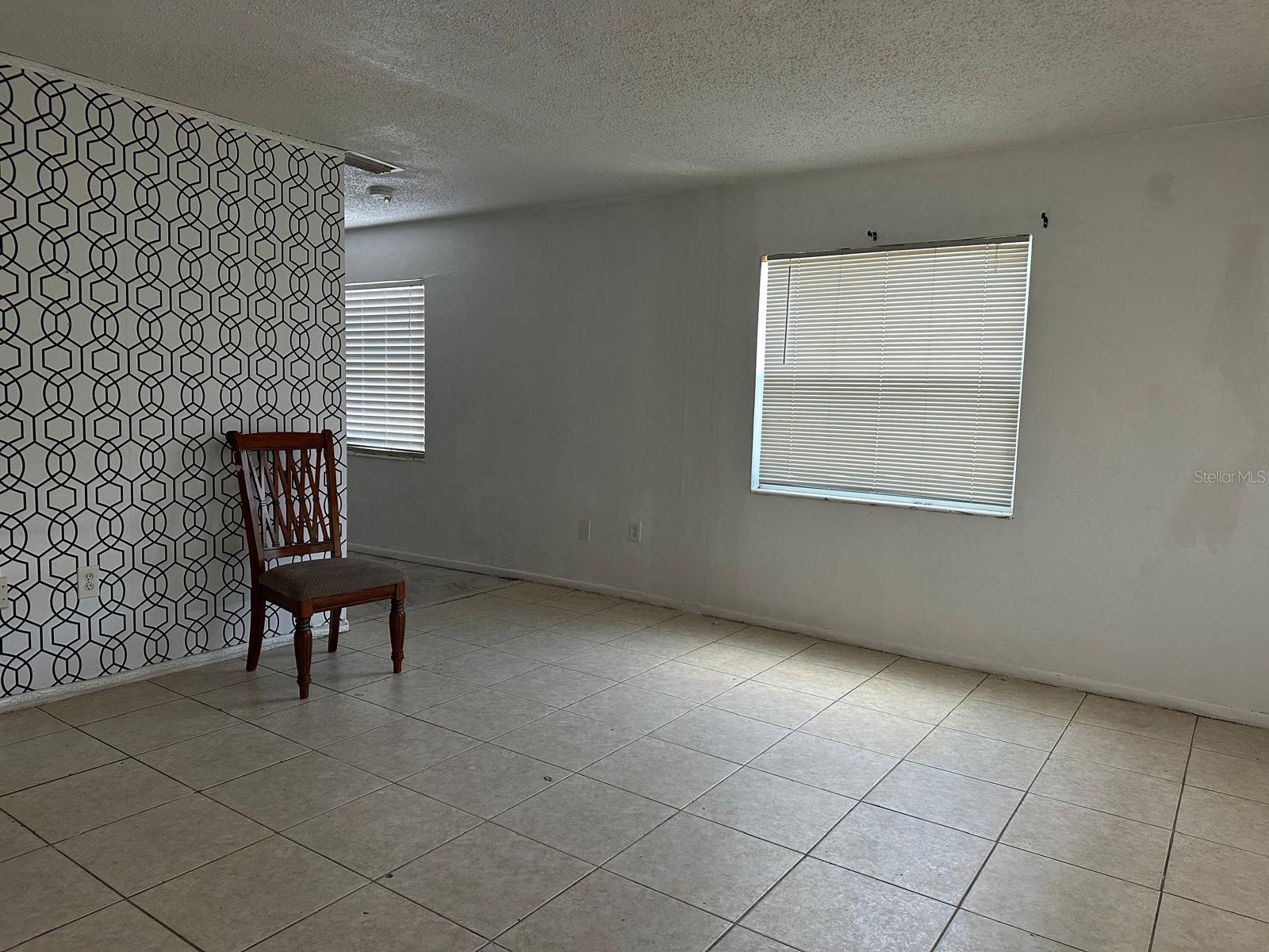 HOLIDAY HEIGHTS 2ND ADD - Residential Income