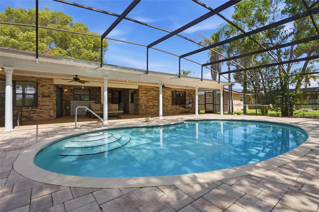 Photo of 2249 E Union Circle, Deltona, FL 32725 (MLS # O6434266)