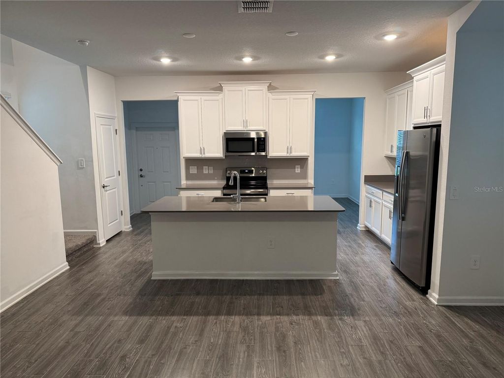 Photo of 1652 Cross Prairie Parkway, Kissimmee, FL 34744 (MLS # O6326699)