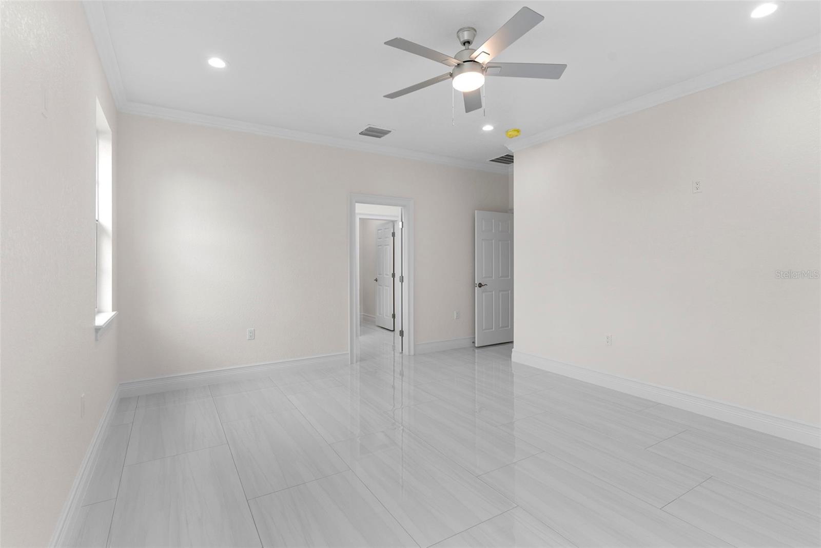 LOOMIS F M SUB - Residential