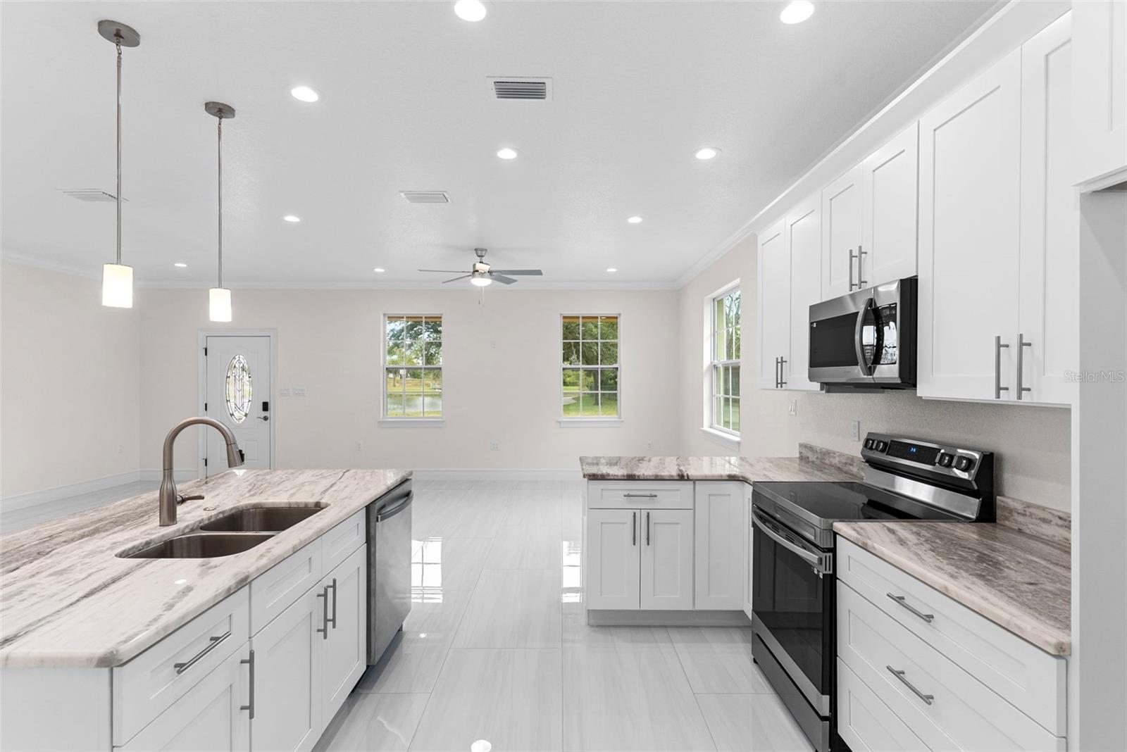 LOOMIS F M SUB - Residential