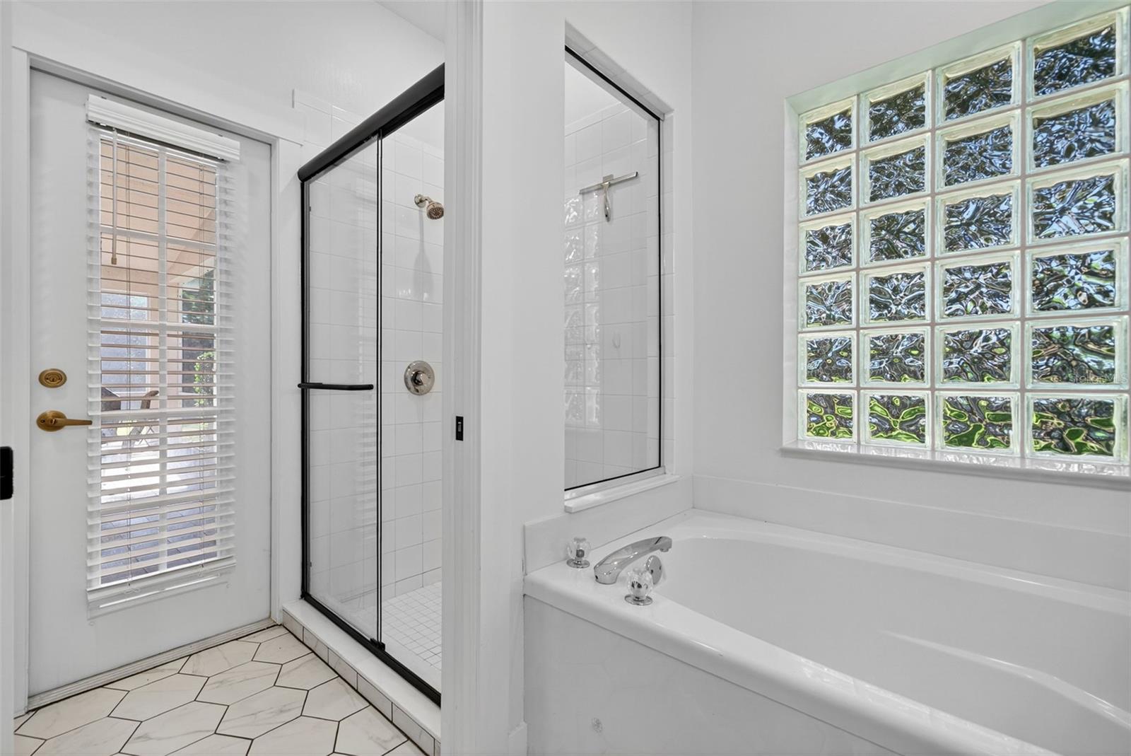EDGEWATER VILLAGE SUBPHASE A UNIT 4B - Residential