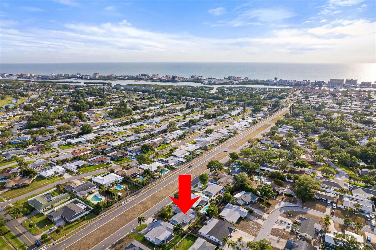 YACHT CLUB ESTATES - Residential