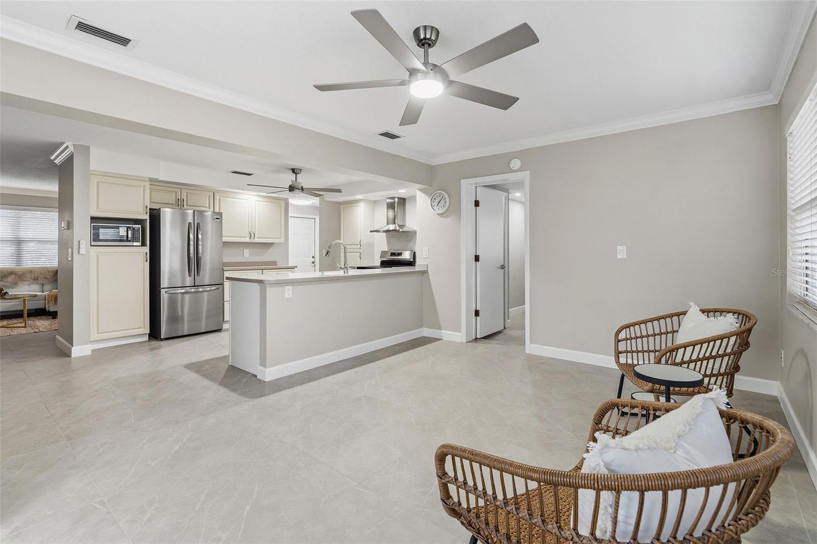 YACHT CLUB ESTATES - Residential