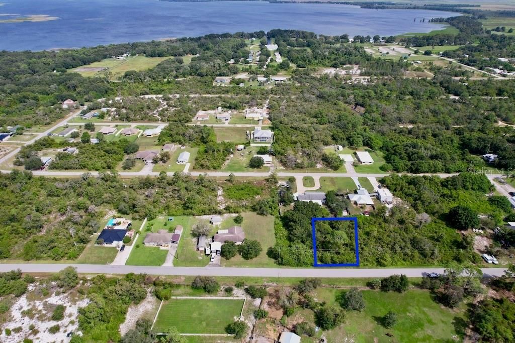 Photo of 217 Boren Avenue, Lake Placid, FL 33852 (MLS # S5131101)