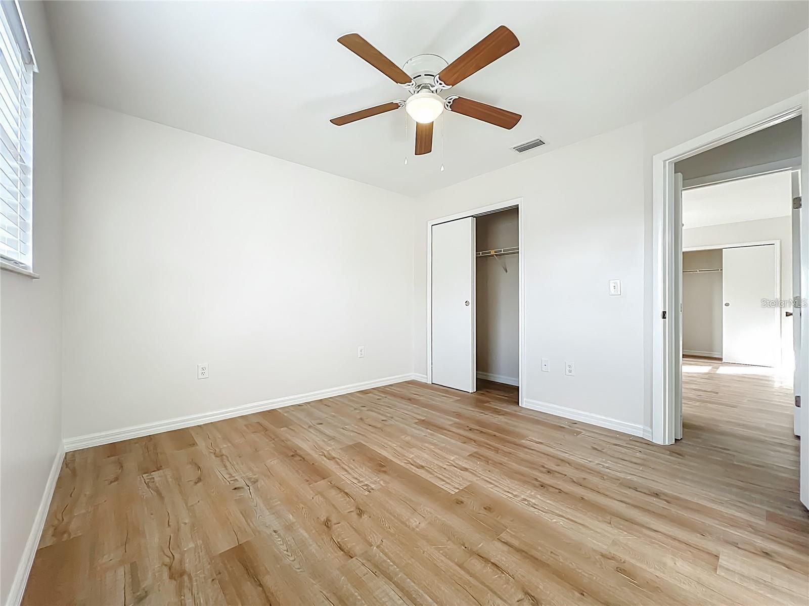 LEESBURG THE FERNERY SUB - Residential Lease