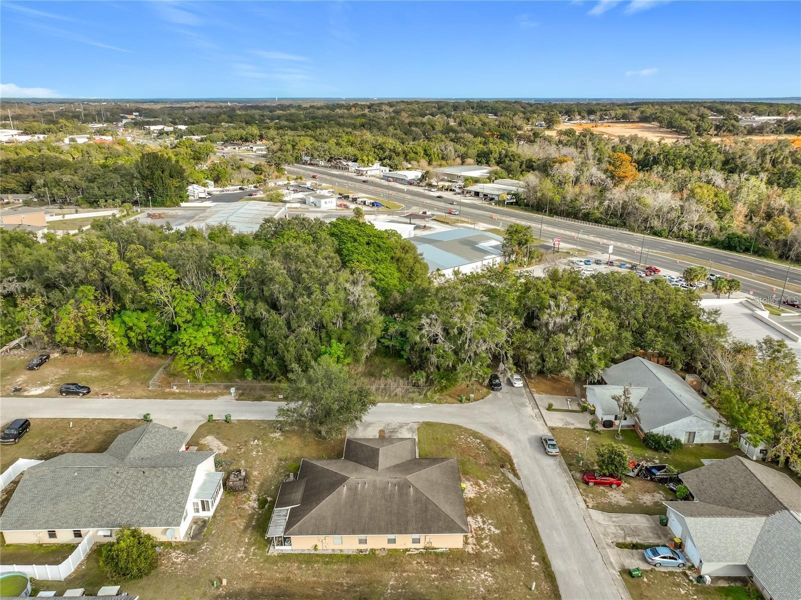 LEESBURG THE FERNERY SUB - Residential Lease