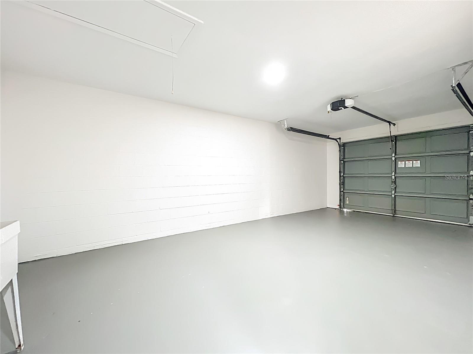 LEESBURG THE FERNERY SUB - Residential Lease