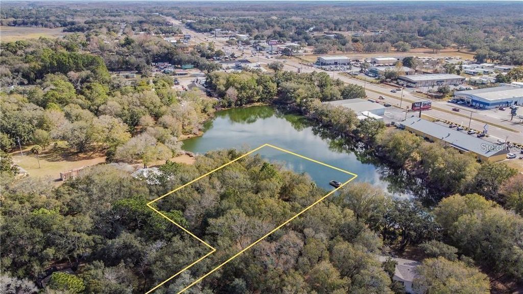 Photo of 12102 Parkwood St, Hudson, FL 34669 (MLS # TB8384556)