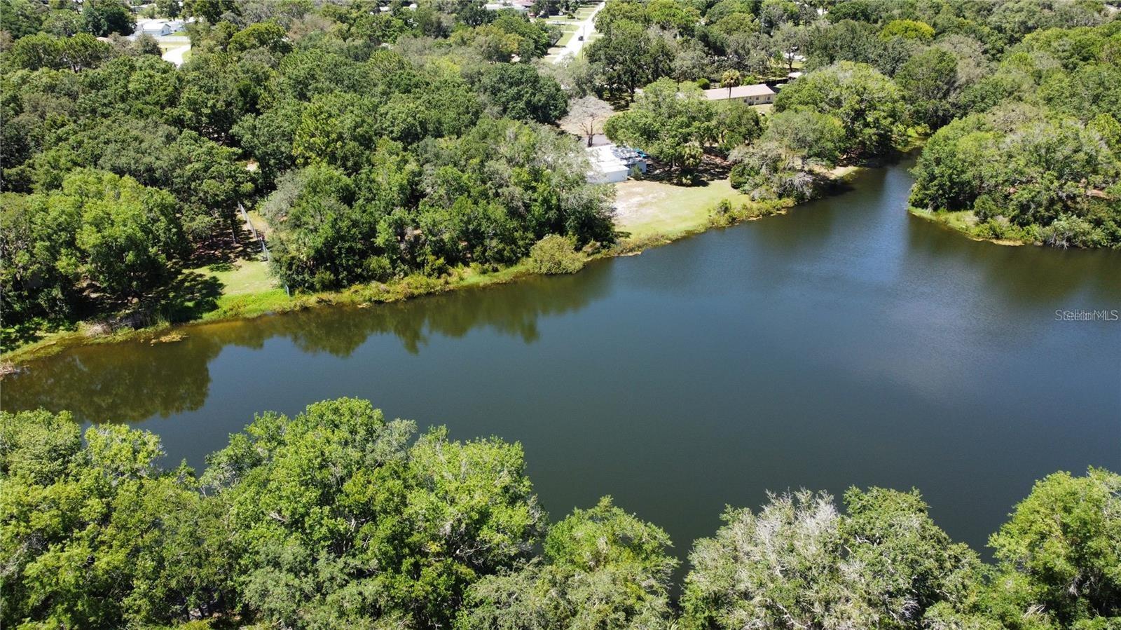 PARKWOOD ACRES - Land