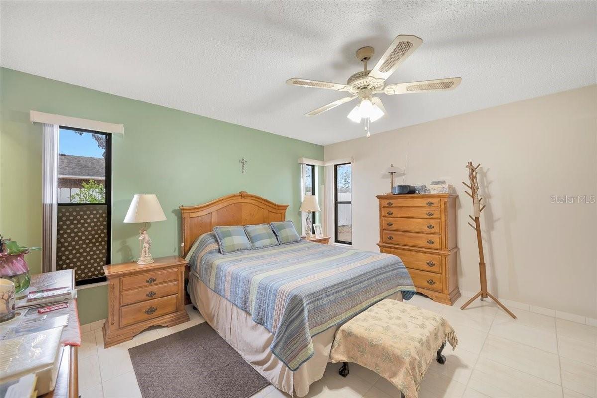 DUNDEE ESTATES - Residential