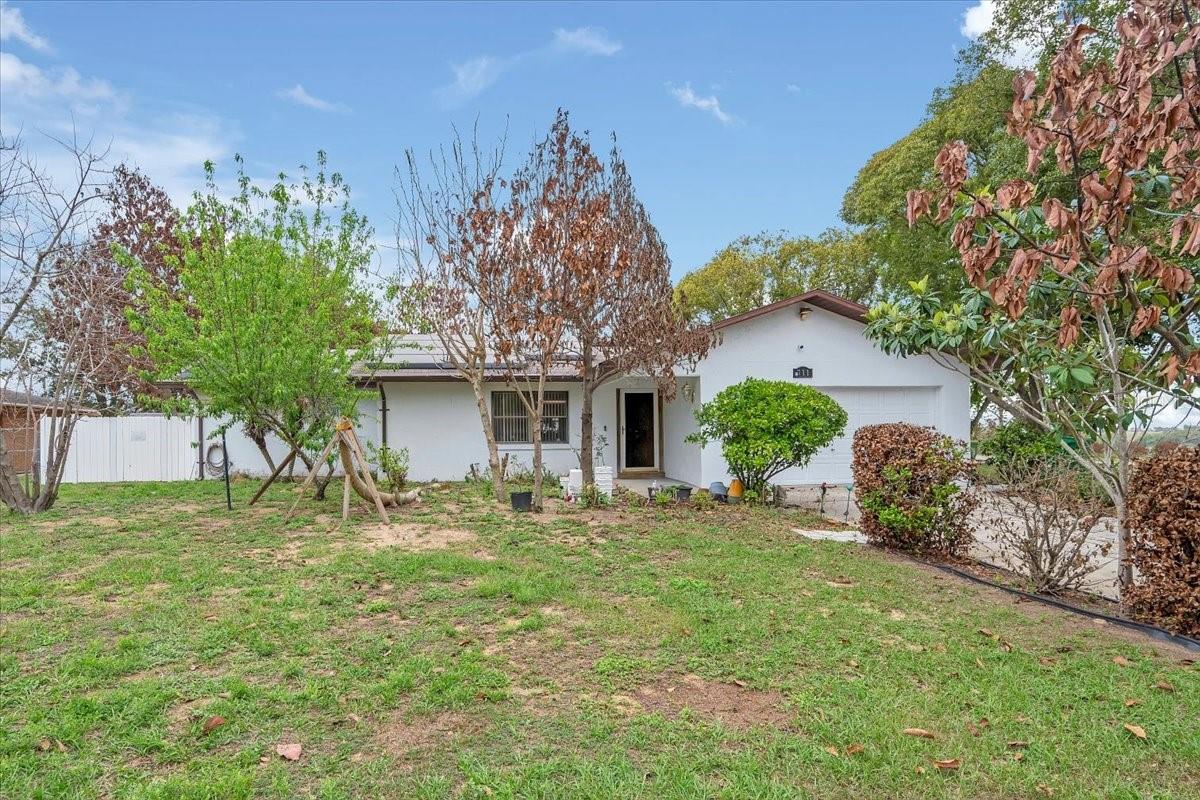 DUNDEE ESTATES - Residential