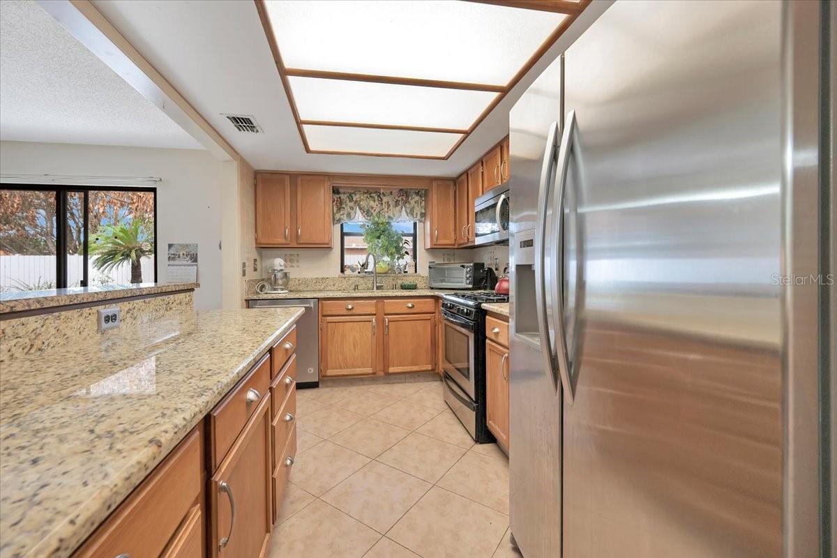 DUNDEE ESTATES - Residential