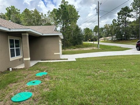 A home in CITRUS SPRINGS