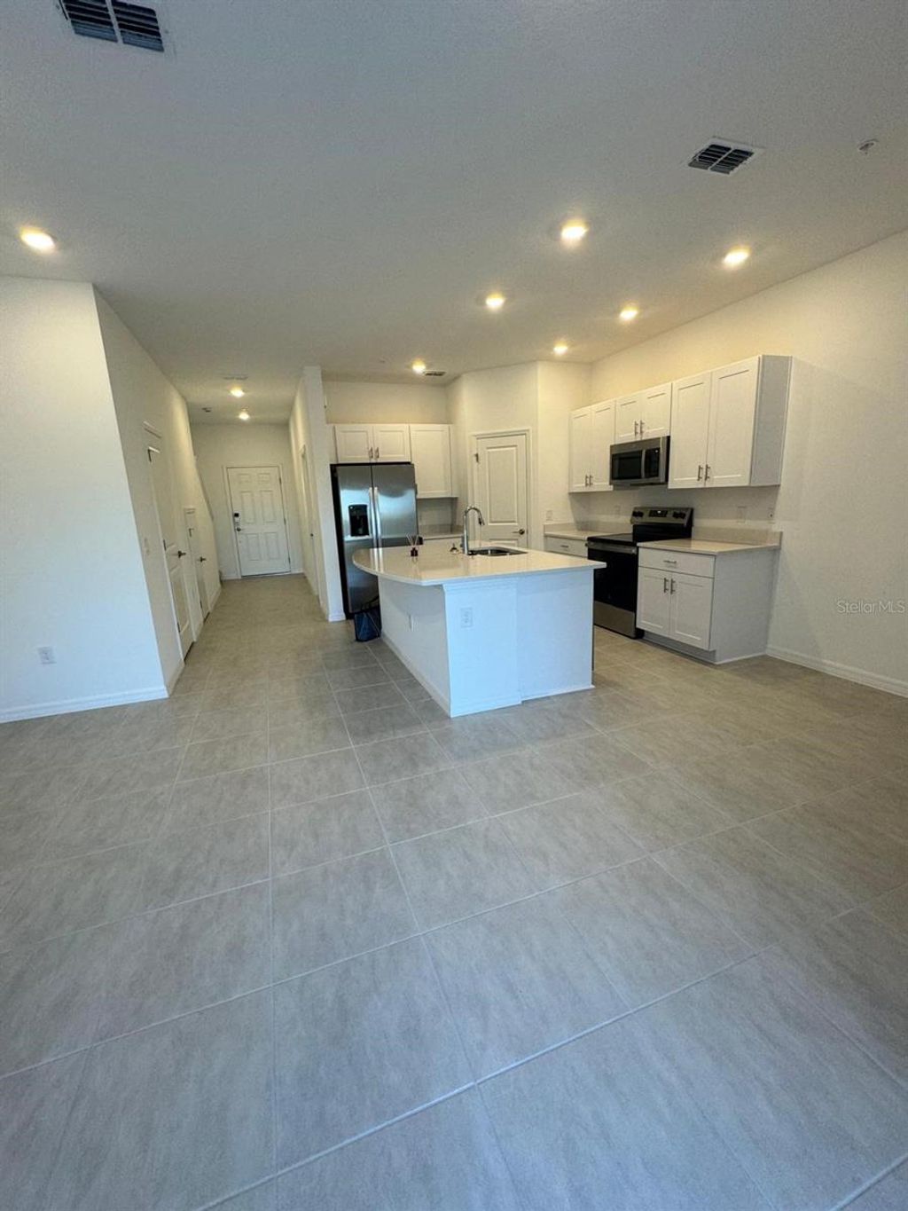 Photo of 5160 Quakers Place, Saint Cloud, FL 34769 (MLS # S5141023)