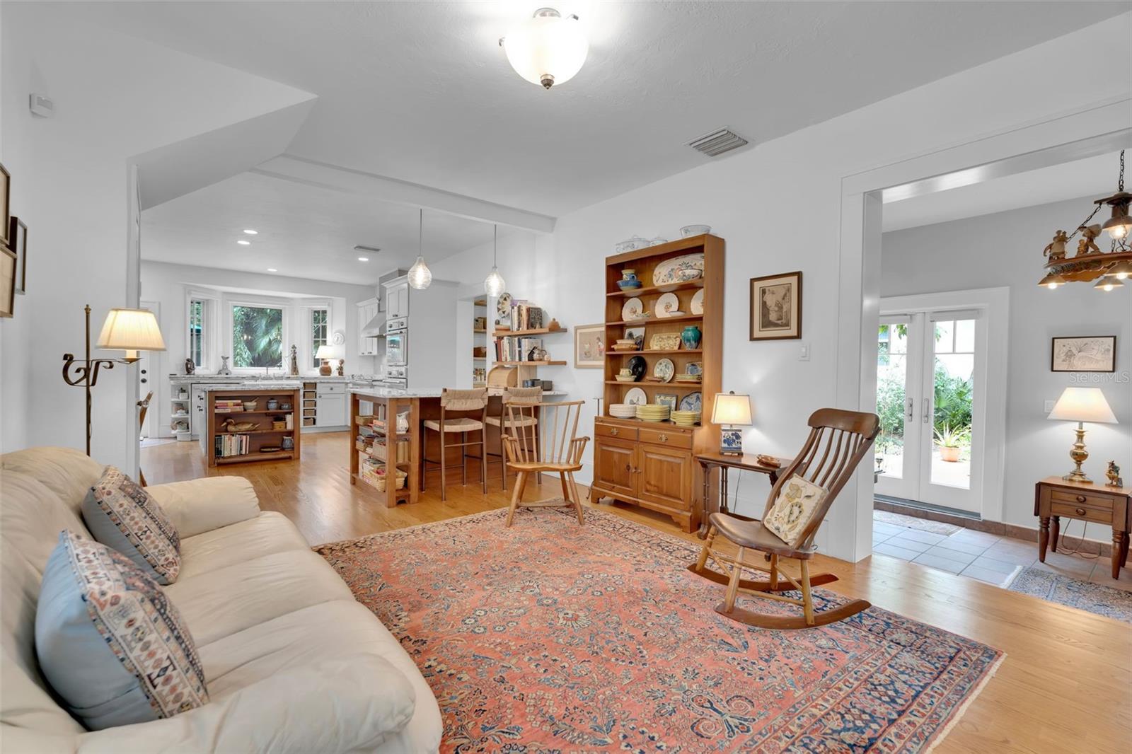 1874 6TH STREET