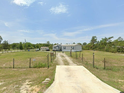 19930 E Fifth Street, Umatilla, FL 32784
