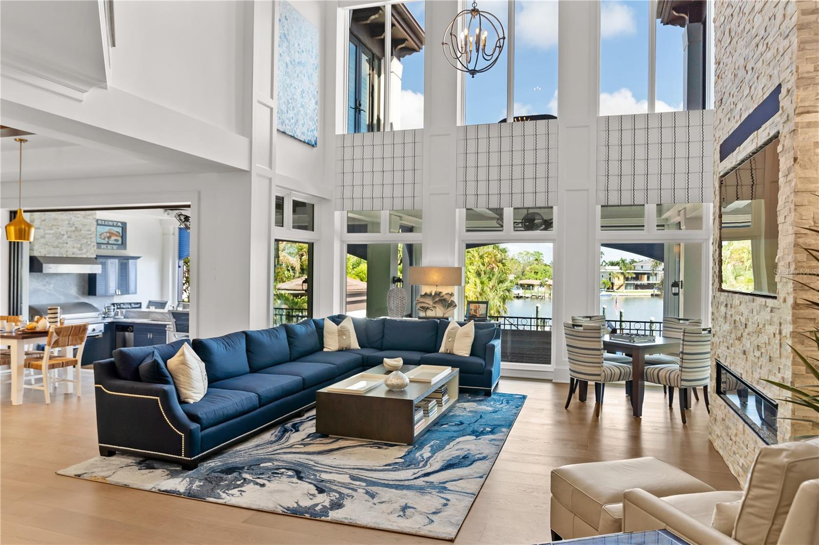 BAY ISLAND SHORES - Residential