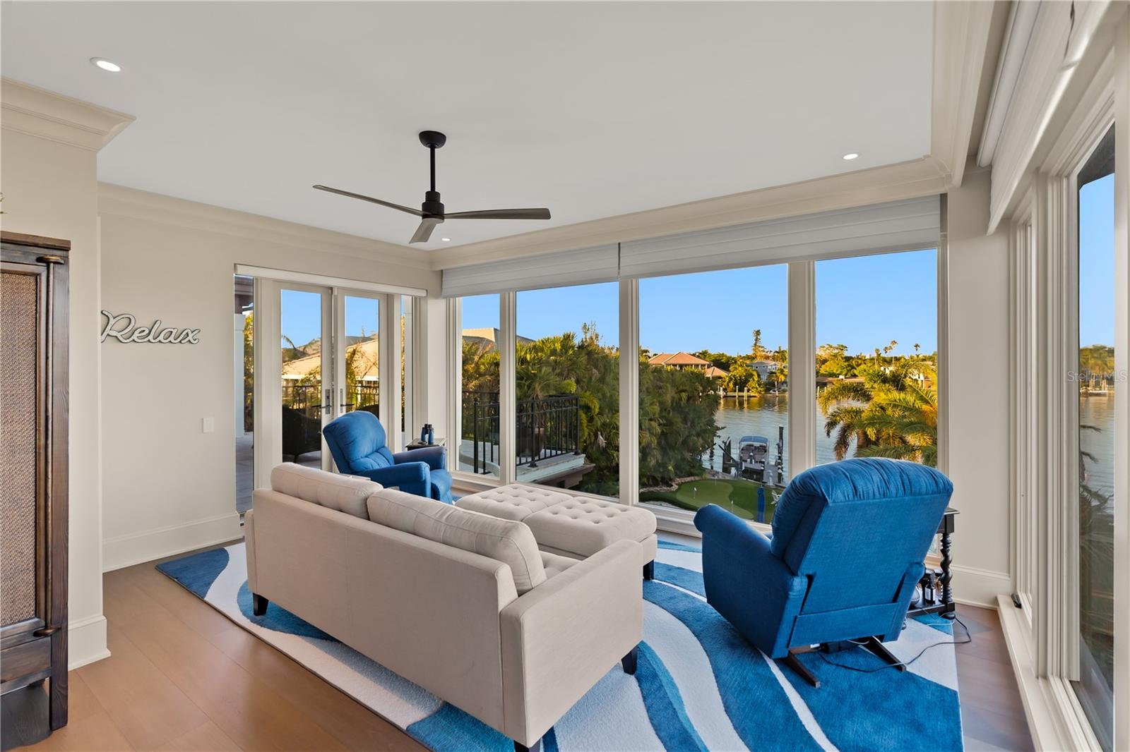 BAY ISLAND SHORES - Residential