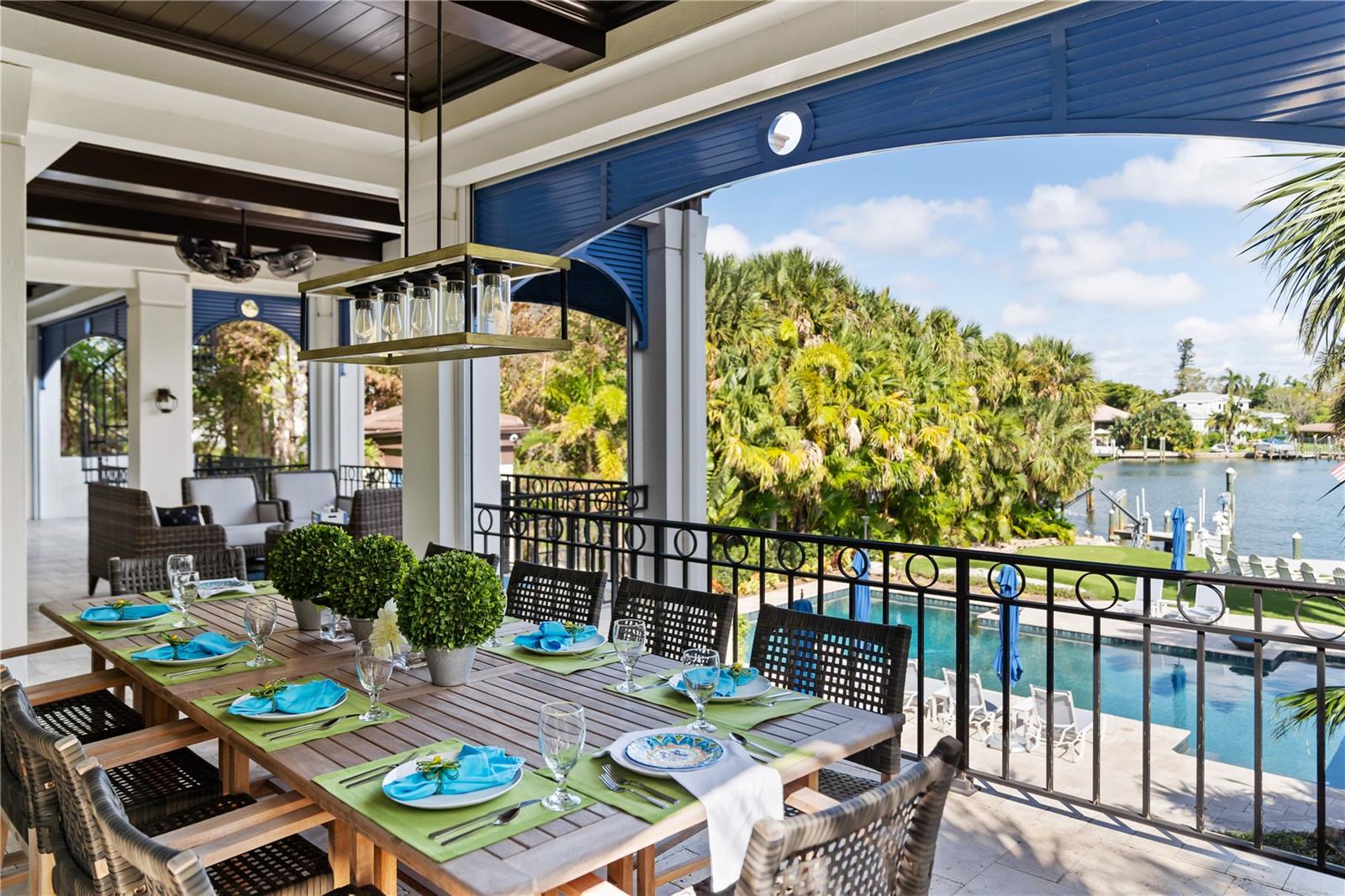 BAY ISLAND SHORES - Residential