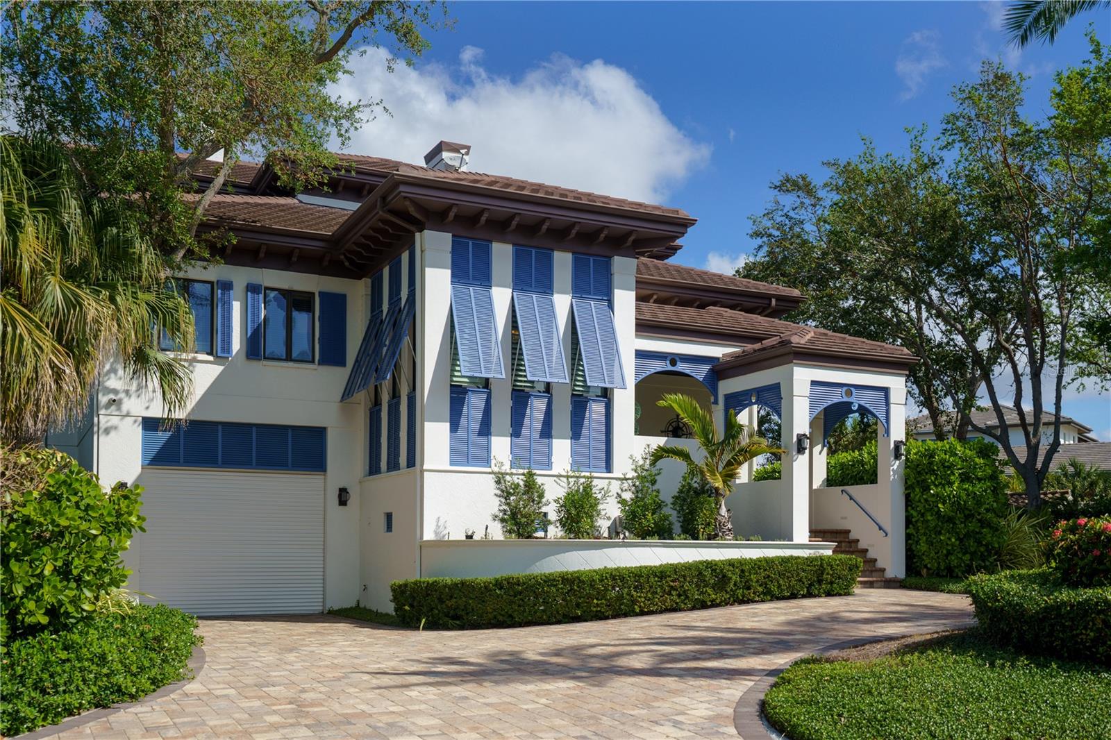 BAY ISLAND SHORES - Residential