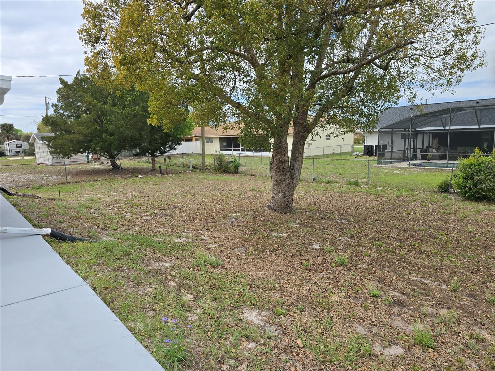 DELTONA LAKES UNIT 05 - Residential