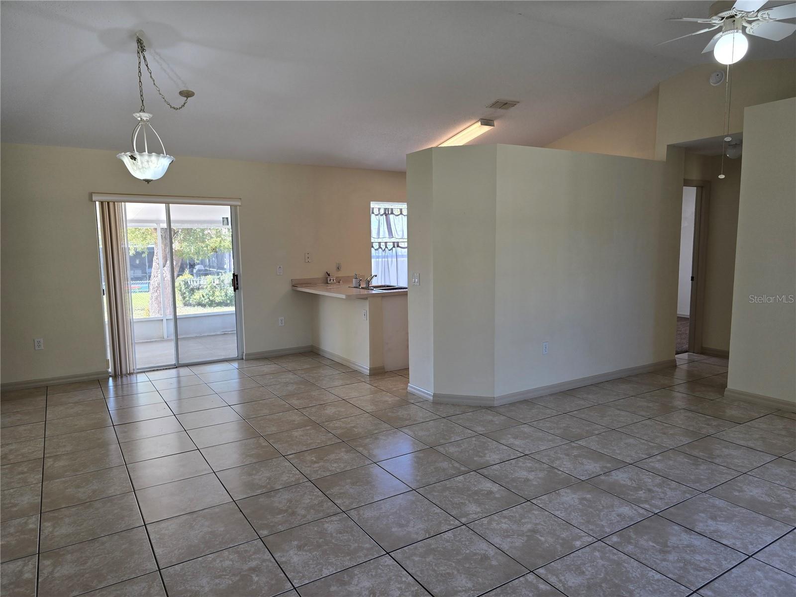 DELTONA LAKES UNIT 05 - Residential