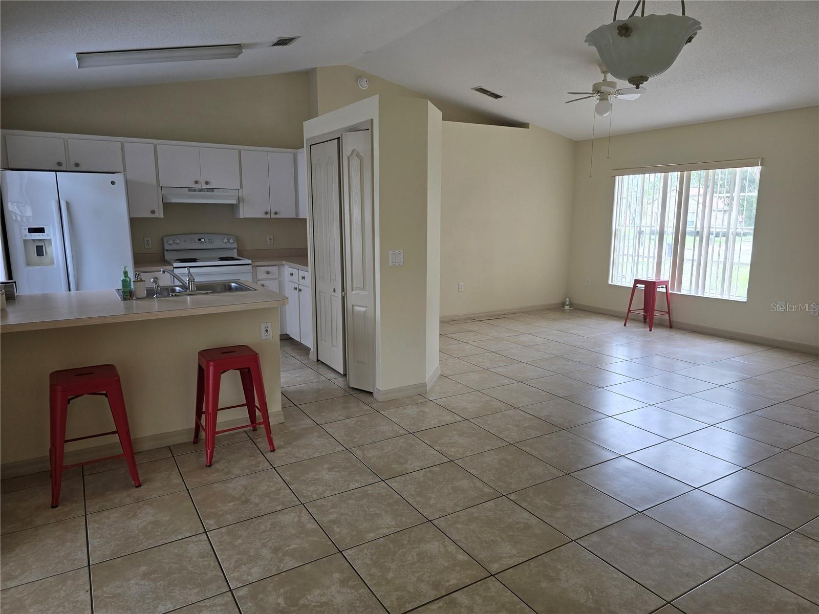 DELTONA LAKES UNIT 05 - Residential