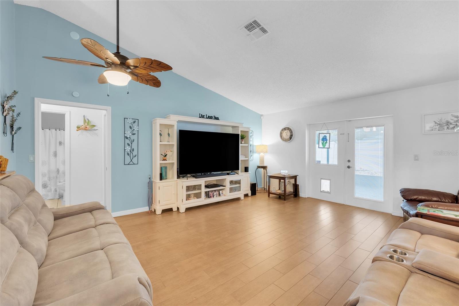 WINFIELD - Residential