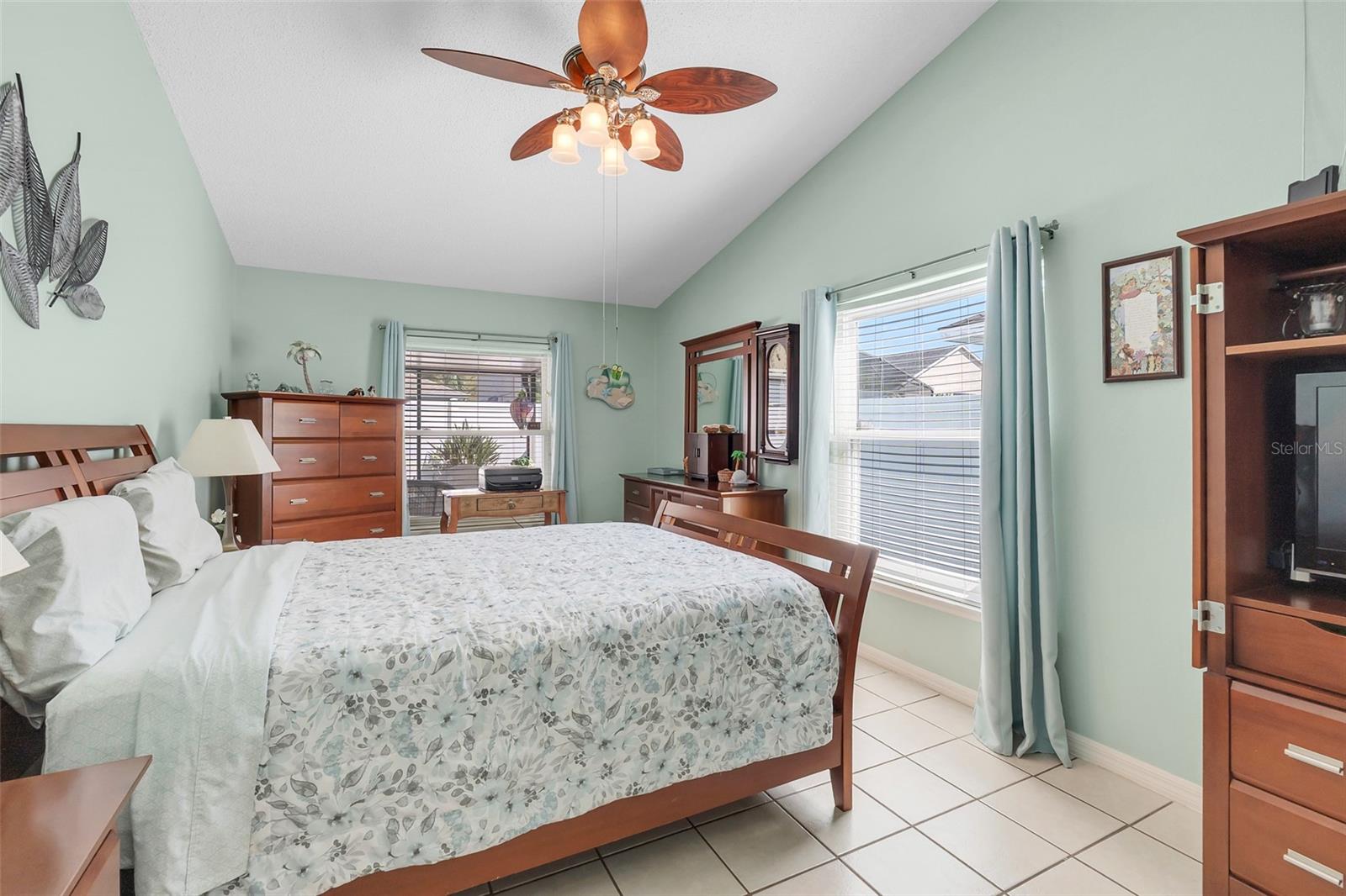 WINFIELD - Residential