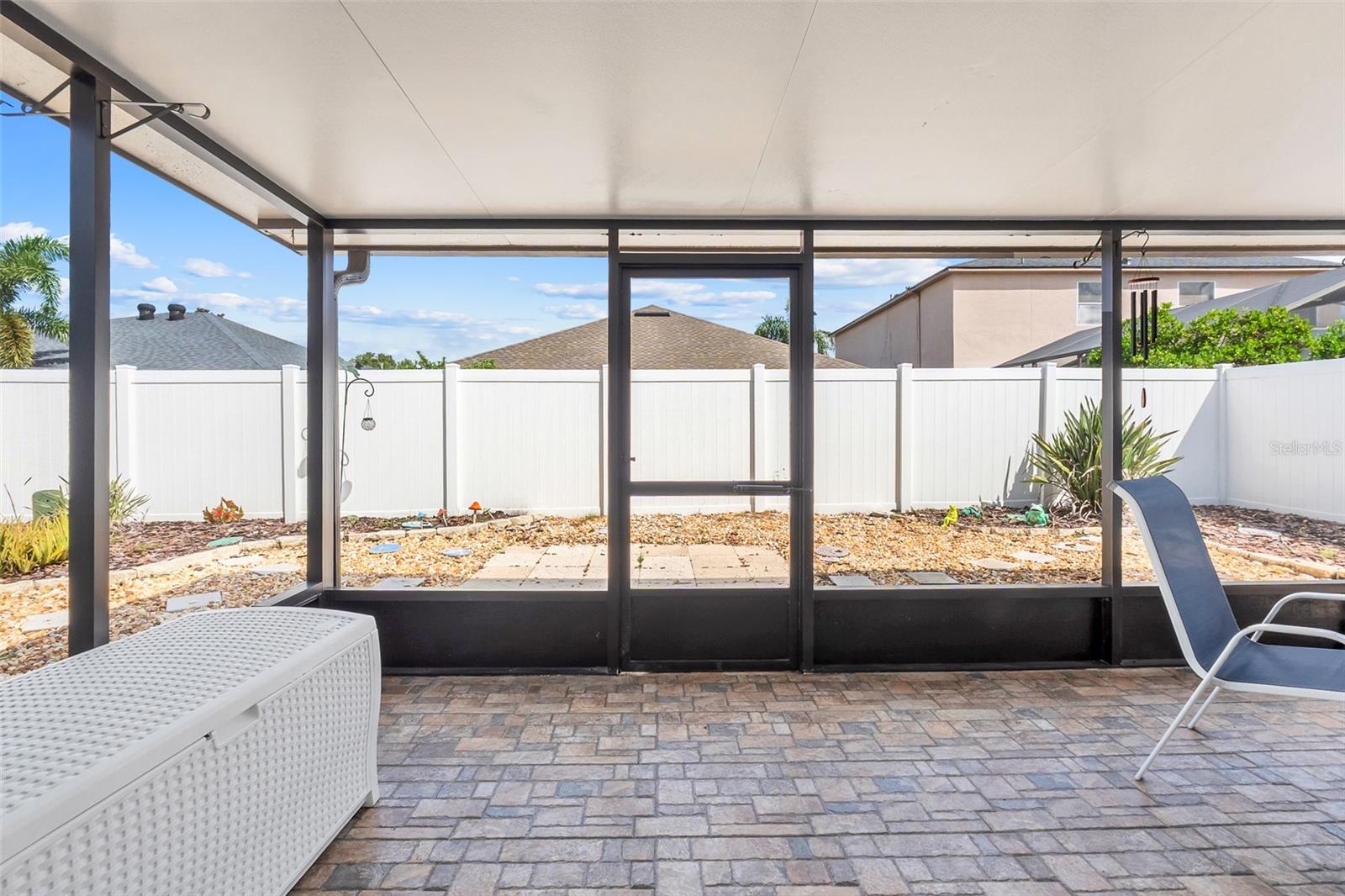 WINFIELD - Residential