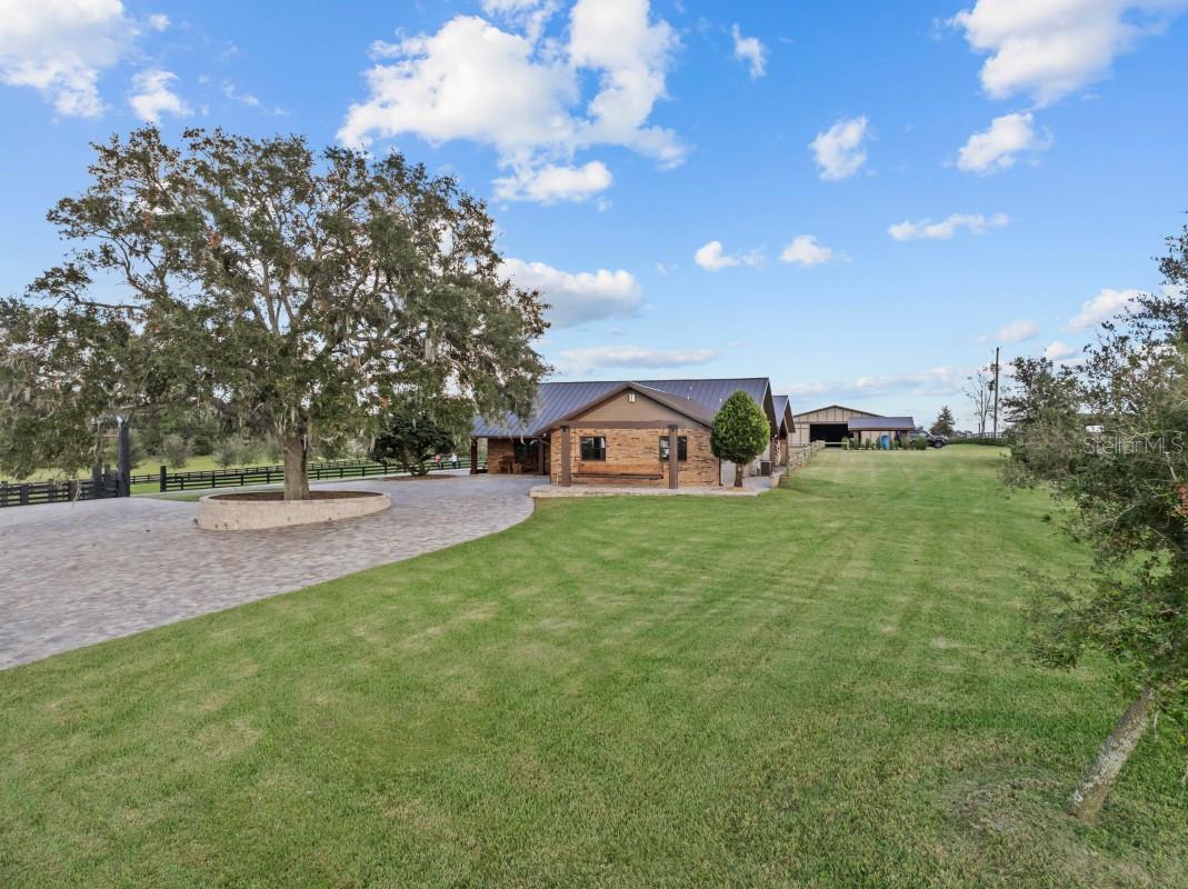 6820 COUNTY ROAD 561