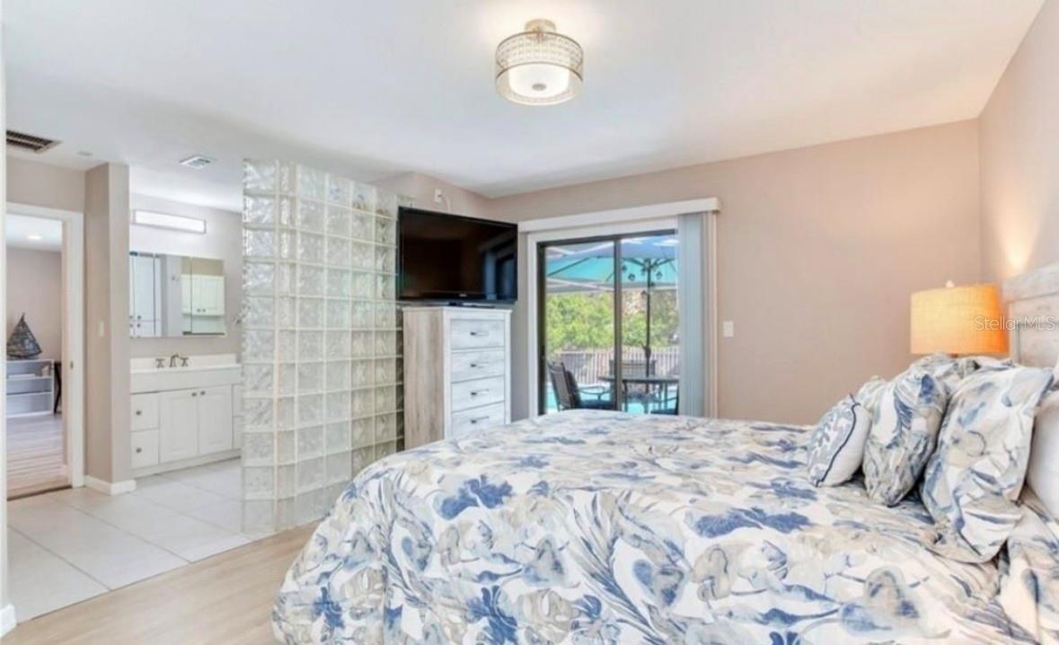 BAY PINES LAKES PH 1 - Residential