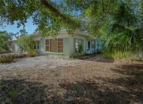 A home in LARGO