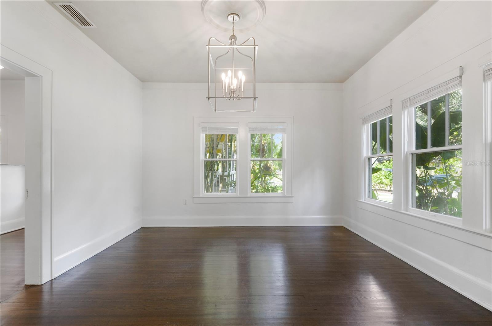 EOLA ROSE ANNEX - Residential