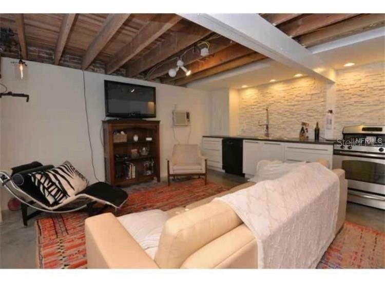 EOLA ROSE ANNEX - Residential