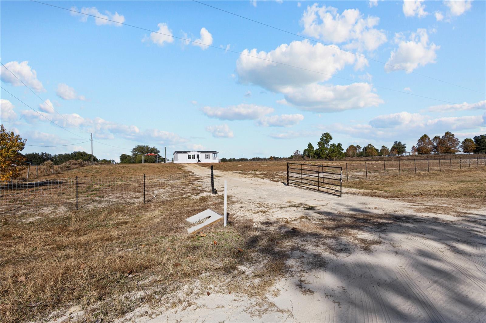 STEEPLECHASE FARMS - Residential