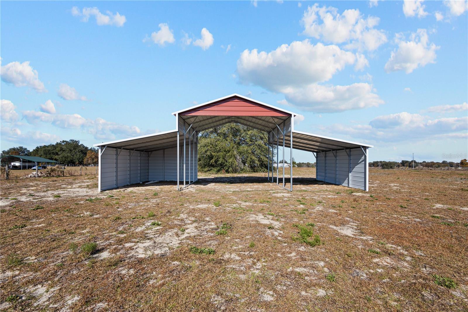 STEEPLECHASE FARMS - Residential