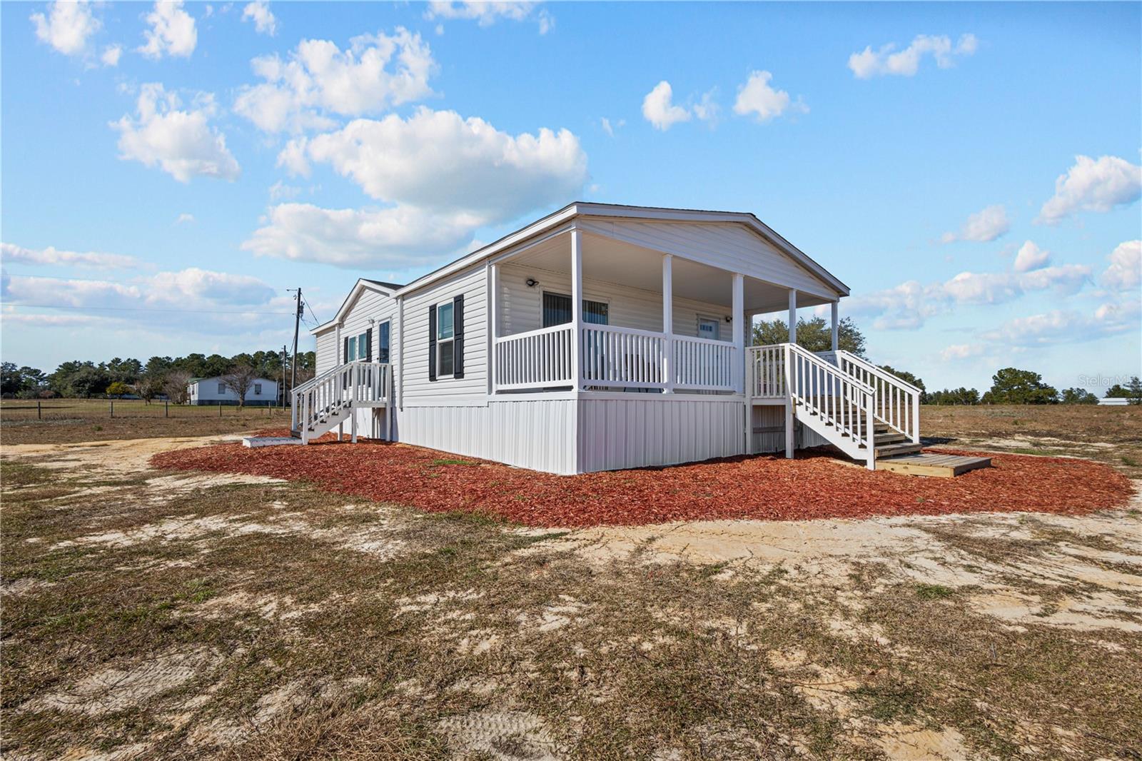 STEEPLECHASE FARMS - Residential